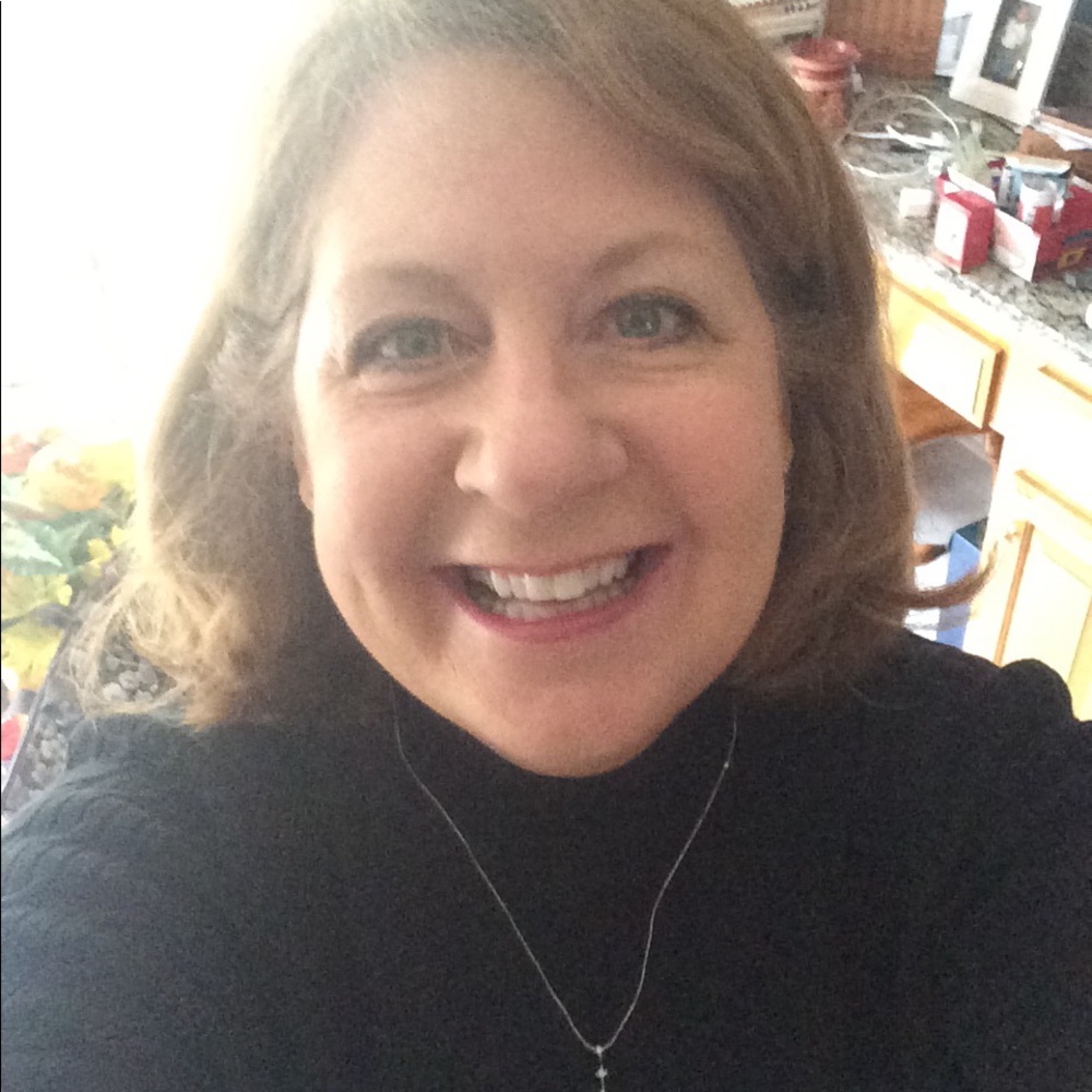 Meet your Posher, Vickie